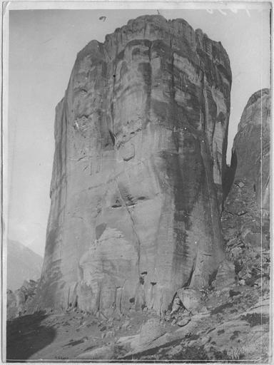 Βράχος της Αλύσεως σε φωτογραφία του 1917 Βράχος της Αλύσεως, Maurice Sarrail, 1917